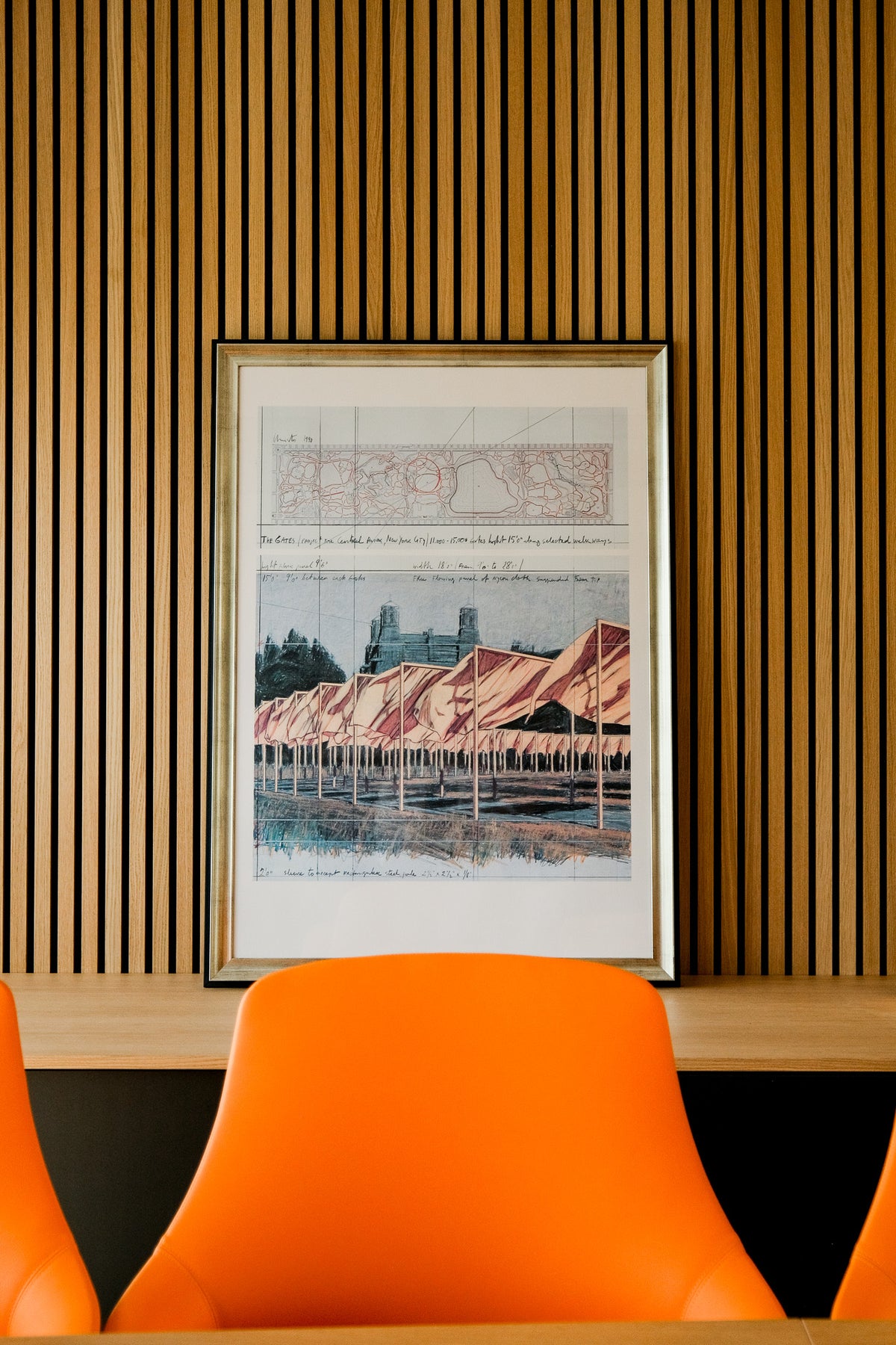Konferenzraum · Blick zur Tür