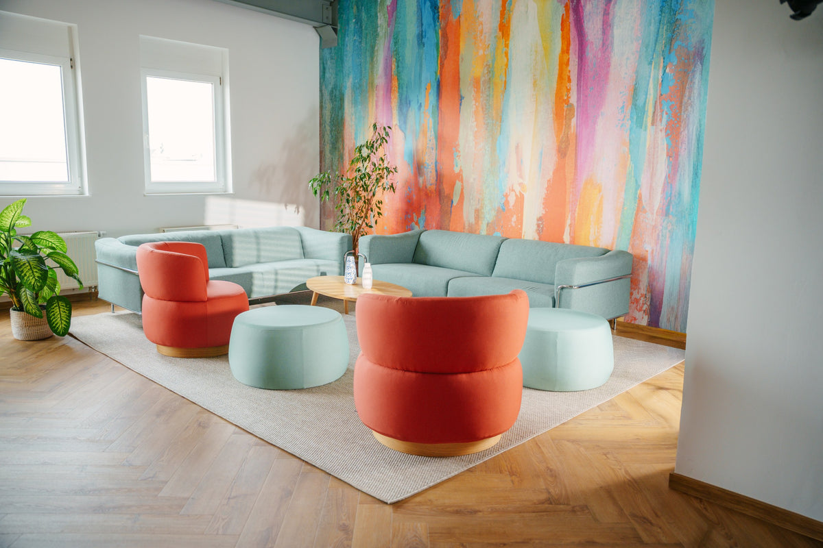 Lounge · Blick über die Sitzlandschaft